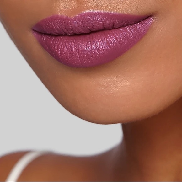 🎉 💜🖤 NARS Liquid Lipstick - Give it Up - Full Size - BNIB - Picture 5 of 12